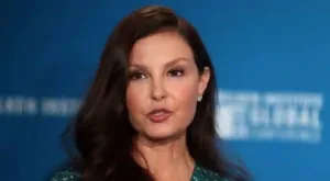 46847-ashley-judd_