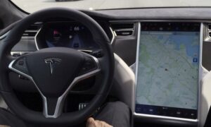 mi_tesla_160821_0-1