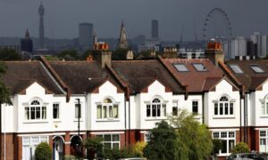 rk_uk-houses_160821-1