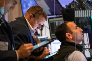 106931855-1629740050349-gettyimages-1234833993-US_STOCKS
