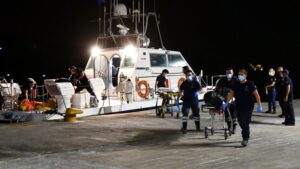skynews-haim-geron-greece-israel_5512344-3