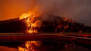 skynews-wildfires-california_5513019-1