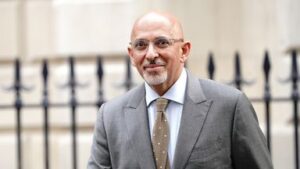 skynews-nadhim-zahawi-st-james-place-in-london_6552242-1