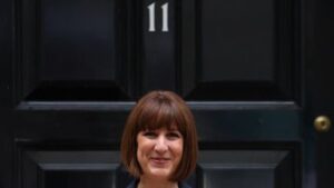 skynews-rachel-reeves-downing-street_6618813-1