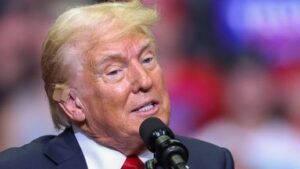 skynews-trump-michigan_6634188