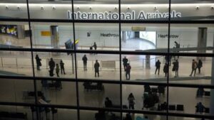 skynews-heathrow-airport-heathrow_6654939-1