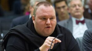 skynews-kim-dotcom-new-zealand_6657884-1