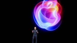 skynews-apple-tim-cook_6680837-1