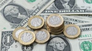 skynews-dollar-pound_5969170-1