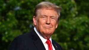 skynews-donald-trump-golf-course_6687972