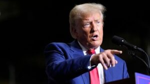 skynews-donald-trump-michigan_6670995-1