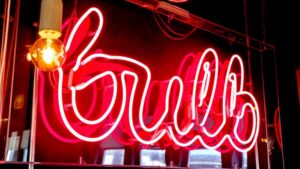 skynews-bulb-nergy-lightr_5563736-1