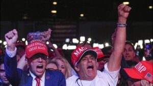 skynews-florida-trump-supporters_6740358-1
