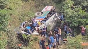 skynews-india-bus-accident_6738919