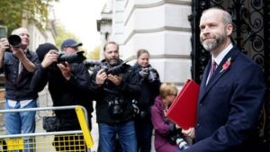 skynews-jonathan-reynolds-downing-street_6731803-1