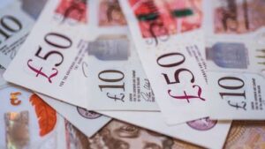 skynews-money-cash_6712178